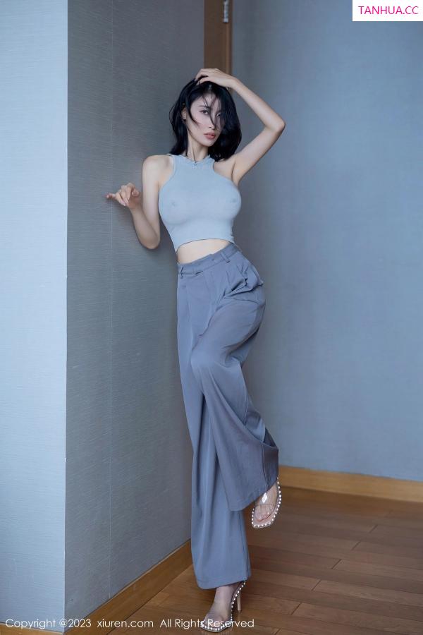   [XiuRen]高清写真图 2023.04.11 No.6552 lingyu69 丰腴美腿第2张图片
